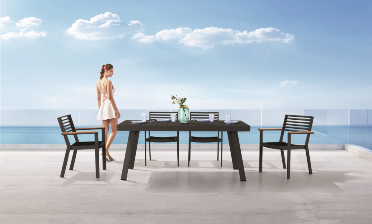 York/D7 Dining Set  (2017440)