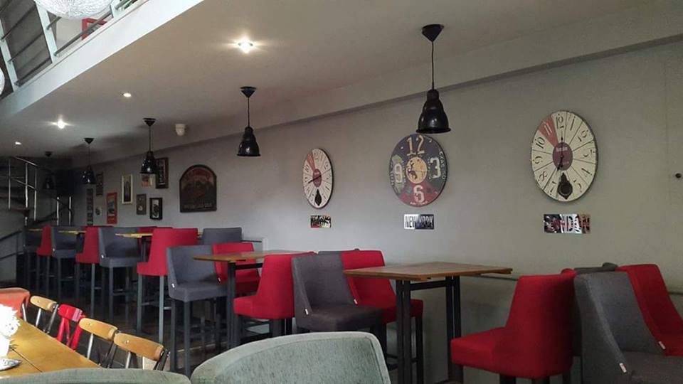  Arena Cafe 