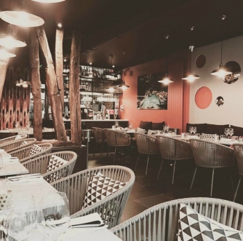  Fauteuil Monaco, France 